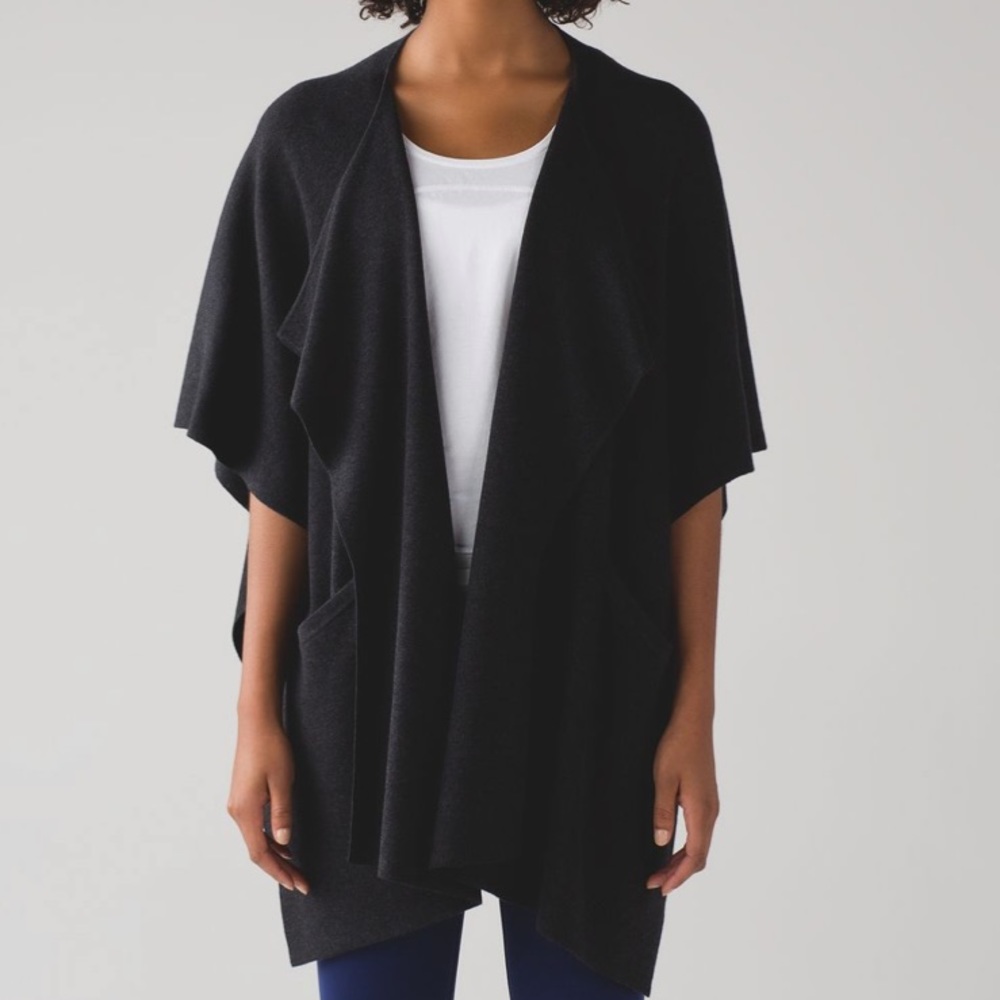 Lululemon After Asana Wrap Heathered Black